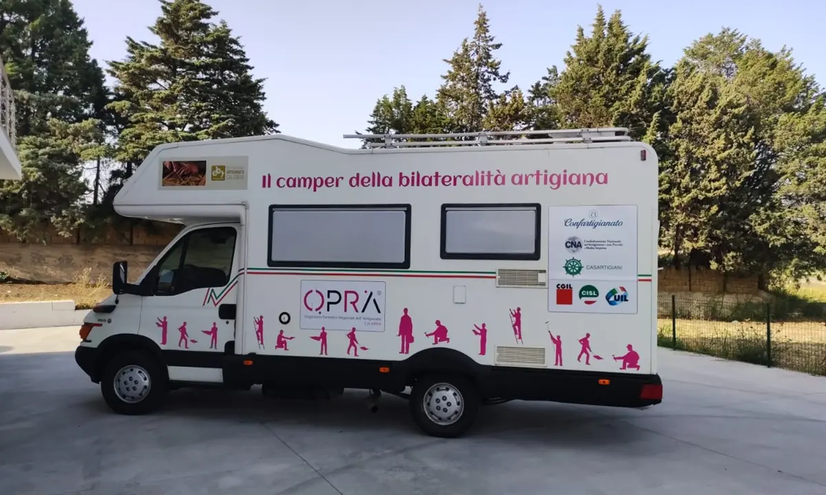 Infortuni sul lavoro e malattie professionali: la Cisl a Camigliatello con il camper dell'Opra