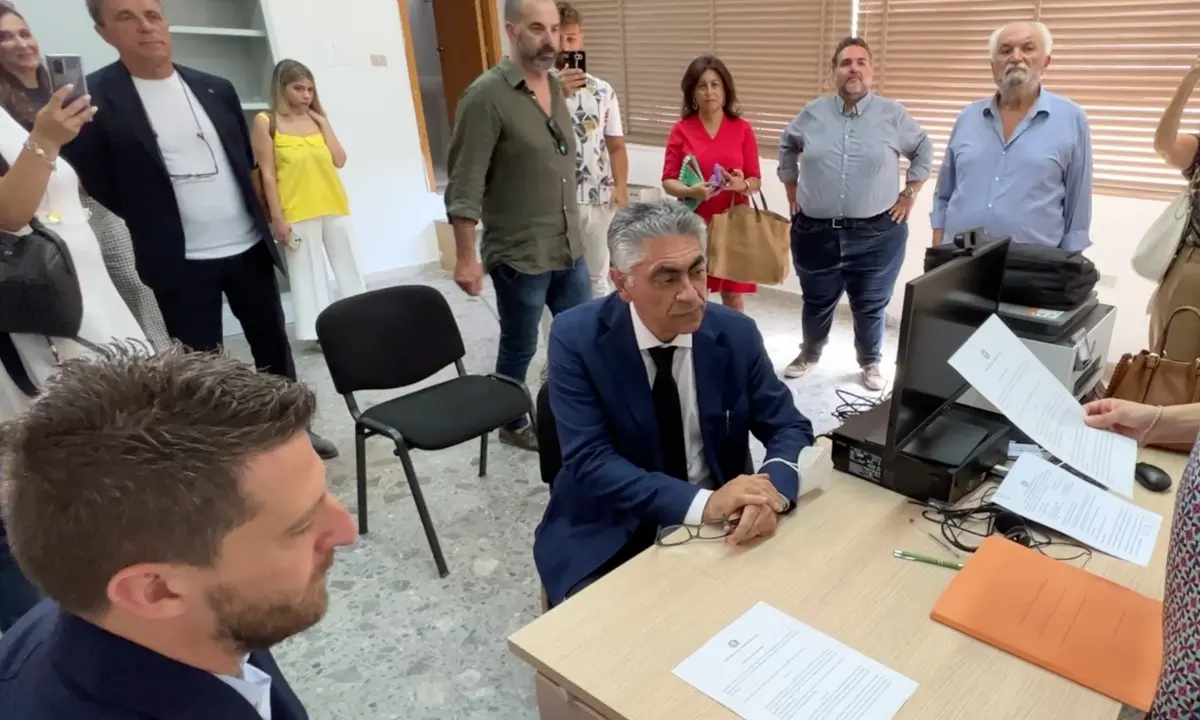 Riconsegnato l'ex tribunale di Rossano al Comune. Ma emergono tante criticità
