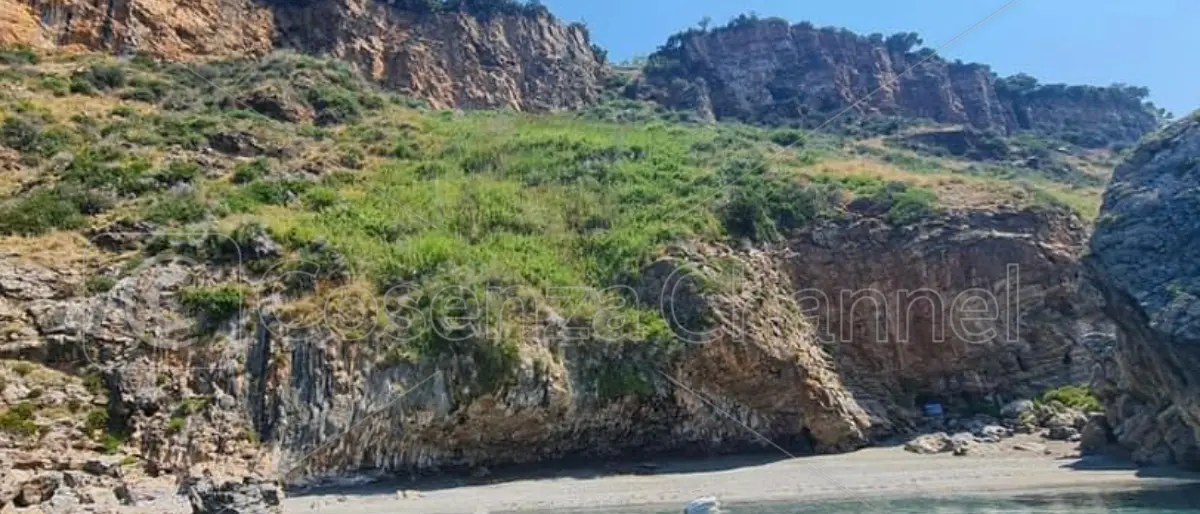 La Scogliera di Cetraro entra nel Parco Marino Regionale \"Riviera dei Cedri”