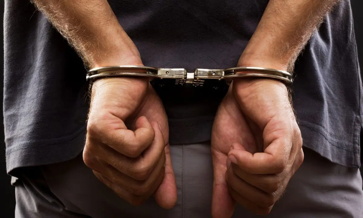 Roma, abusi su figlia della compagna: arrestato 35enne