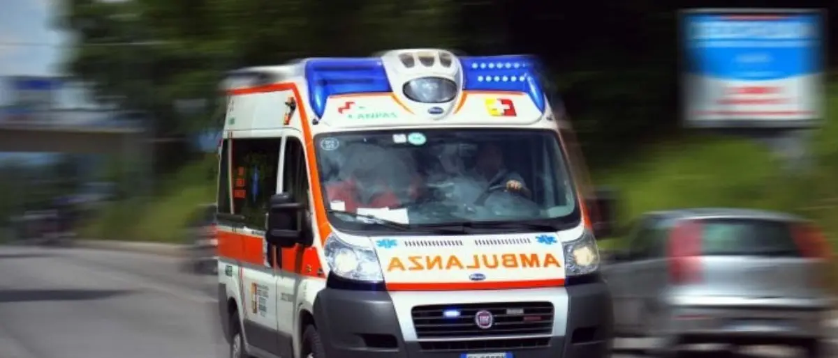 Tragedia a Mangone, giovane madre precipita da un'altezza di otto metri e muore sul colpo