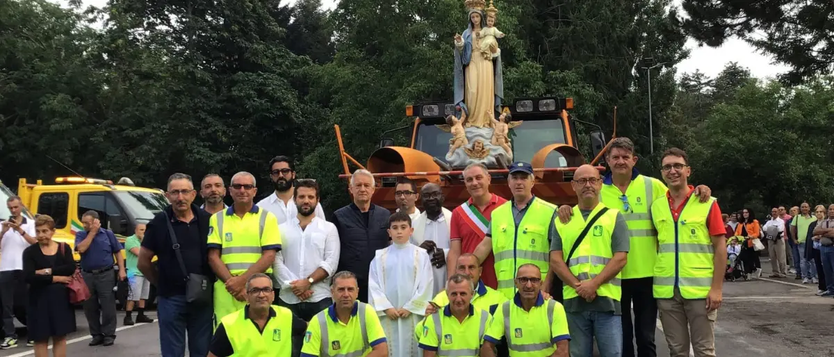 Morano Calabro, sindaco ed esecutivo partecipano alla festa della Madonna della Neve