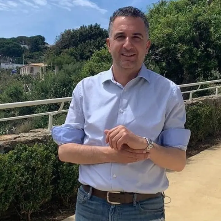 Turismo e pianificazione urbanistica, Orlandino Greco: «La Regione Calabria commissari i comuni inadempienti»