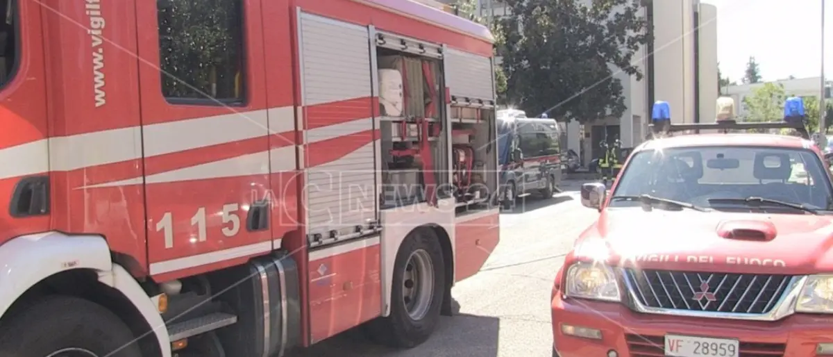 Tragedia in Calabria, donna muore in un incendio scoppiato nella propria casa