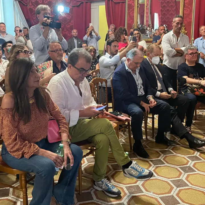 Il consigliere regionale Loizzo: «In Calabria troppo consumo di alcol tra i giovani»