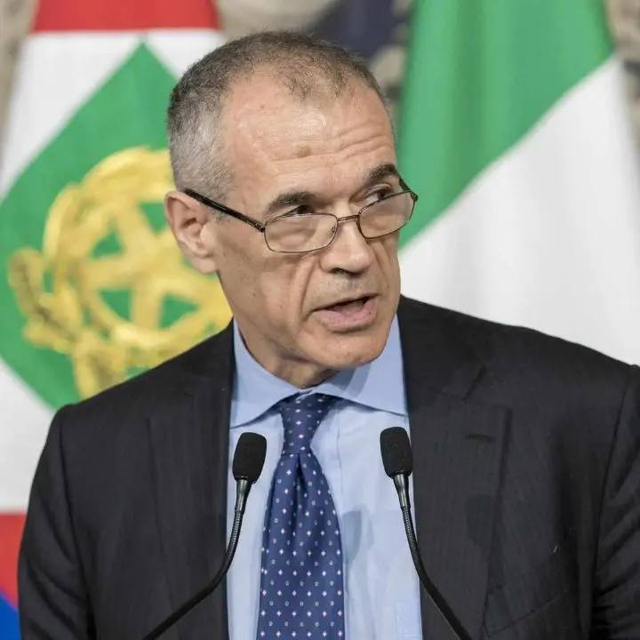 Carlo Cottarelli all’Unical, il Rotary Rende gli conferisce l’Encomio alla carriera\n
