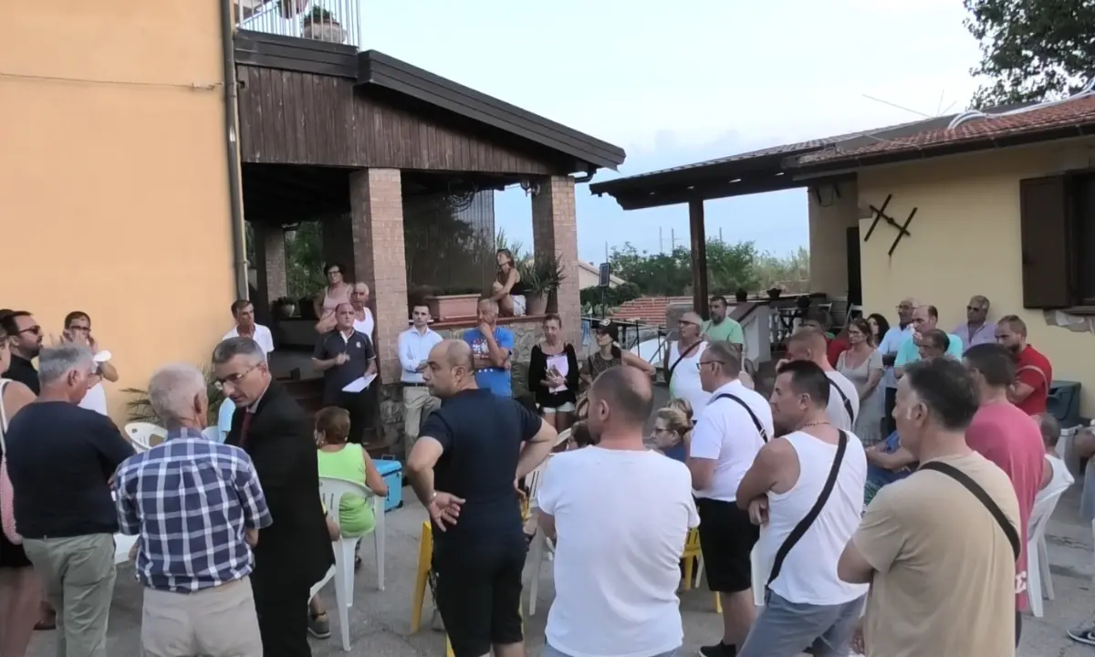 A Paola nasce un comitato spontaneo per \"difendere\" l'Alta velocità ferroviaria (VIDEO)