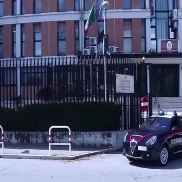 Pestaggio a un titolare di un noto negozio di Cosenza, la Dda arresta due persone | NOMI
