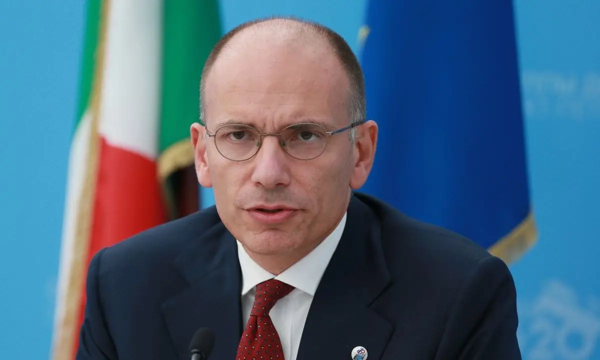 Elezioni 2022, Letta: «Drammatico errore della destra contro Mattarella»