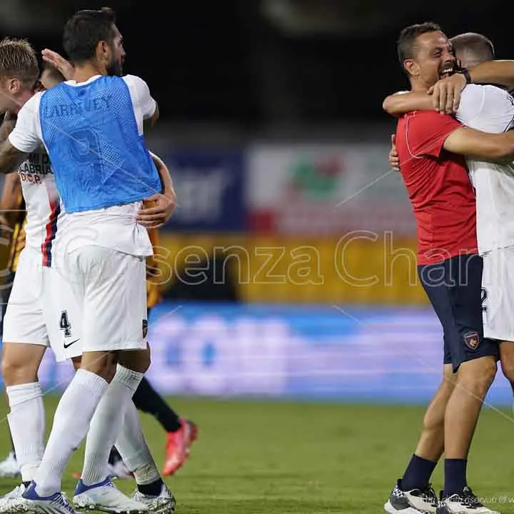 Cosenza, con il Como è caccia al primo gol dell'anno...nel primo tempo