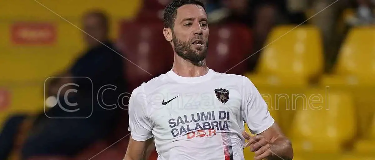 Palermo-Cosenza: i 24 convocati per la trasferta in Sicilia