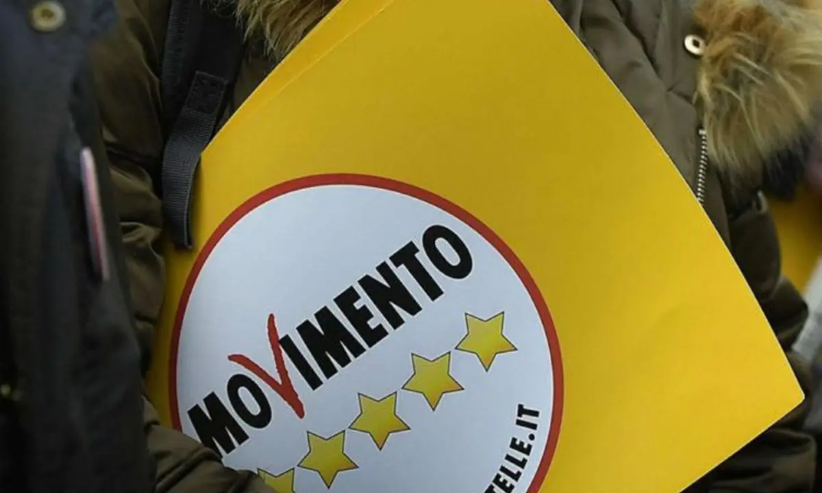 Rende, i Cinque stelle replicano duramente agli ex amministratori