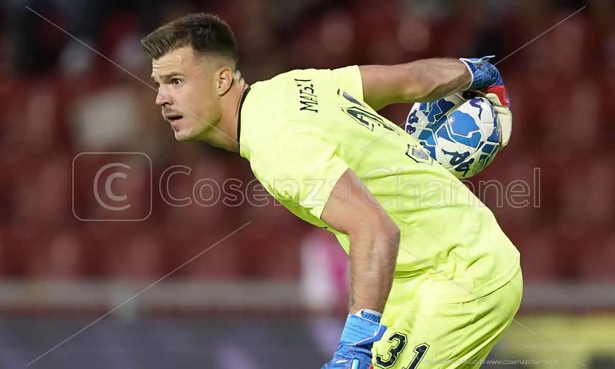 Cosenza, Matosevic trova l'accordo con la Triestina. Il portiere è ai saluti