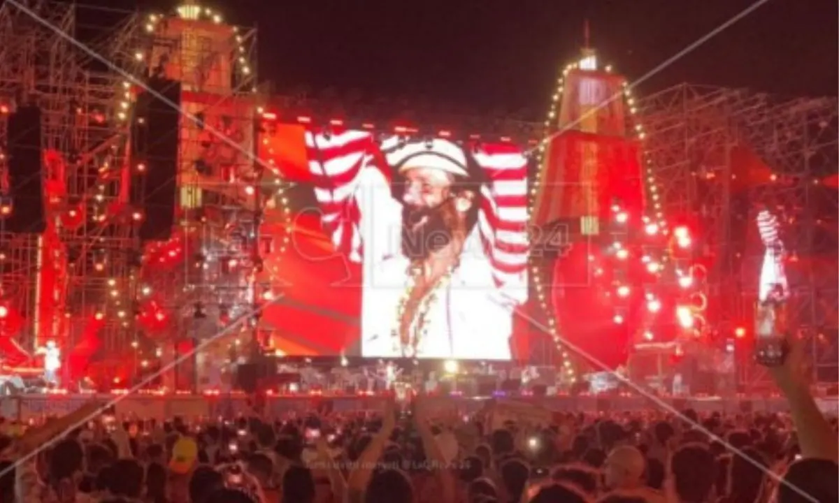 Jovanotti saluta la Calabria: «Grande festa, e le polemiche sono frutto di bugie» (VIDEO)