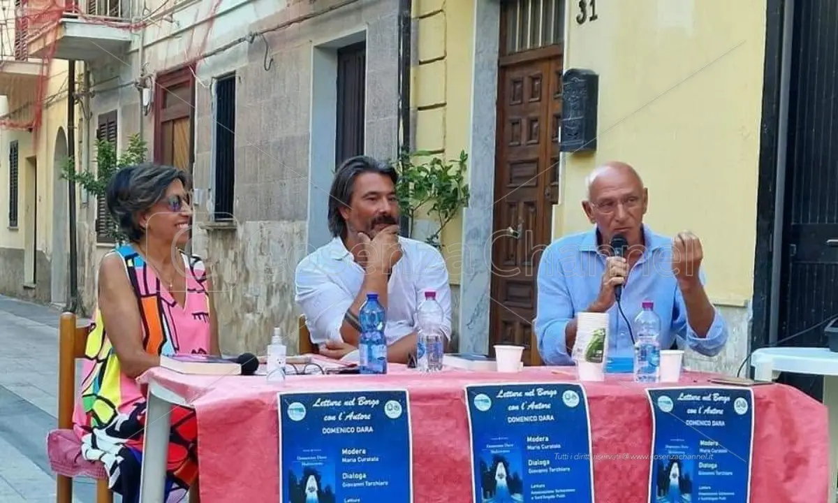 Corigliano-Rossano, a Schiavonea la presentazione di \"Malinverno\" di Domenico Dara