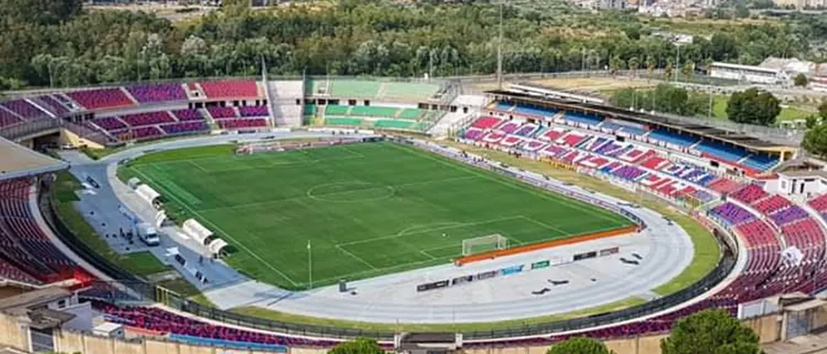 Chiusura Tribuna B e Tribuna Rao Stadio San Vito Marulla, la versione della Società Cosenza Calcio