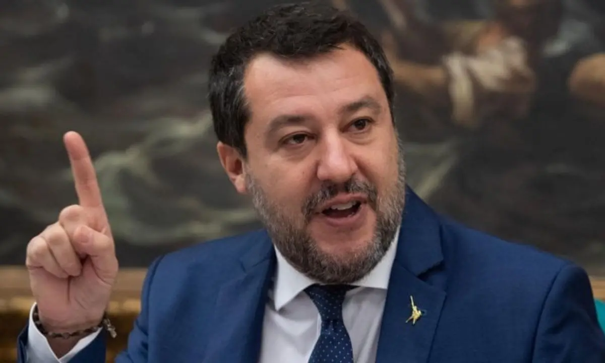 Caro energia, Salvini propone il modello \"Macron\"
