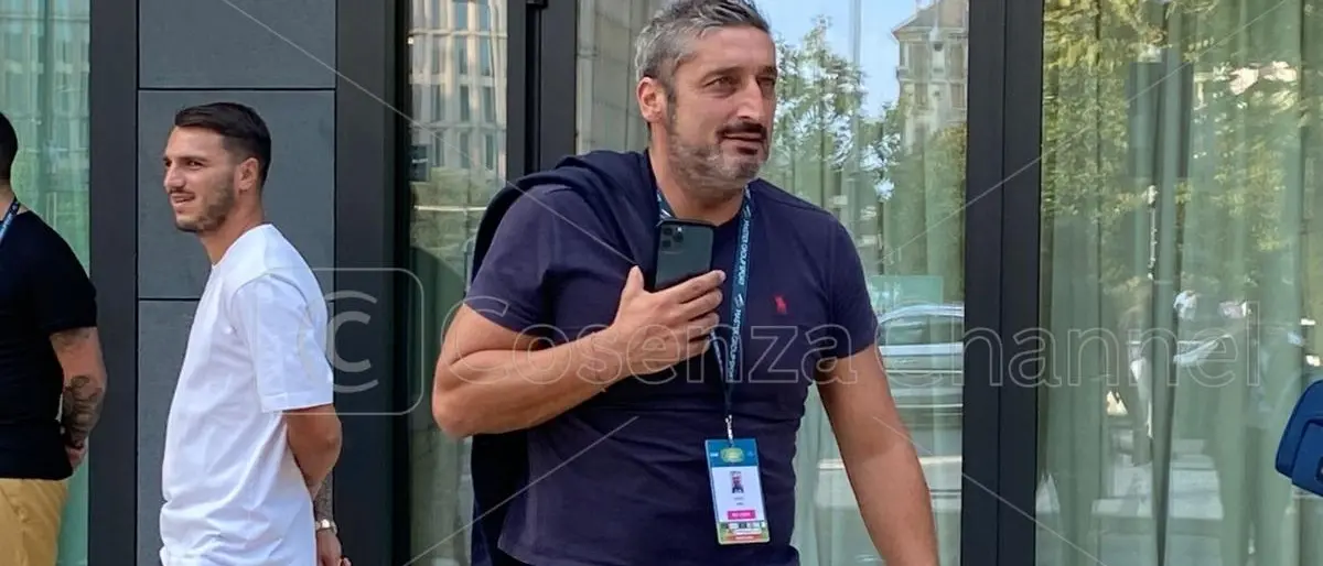 Cosenza, il saluto di Roberto Gemmi ai tifosi rossoblù: «Ho aspettato invano»