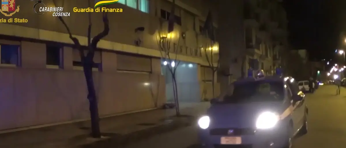 Cosenza, lite familiare finisce con un ferimento e un T.S.O.