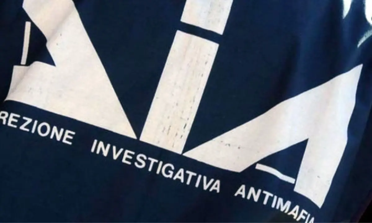 «Volevano aprire un \"locale\" di 'ndrangheta a Cosenza, ma i boss erano tutti in carcere»