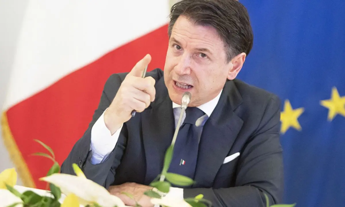 Elezioni 2022, Conte: «Meloni fa la guerra ai poveri»