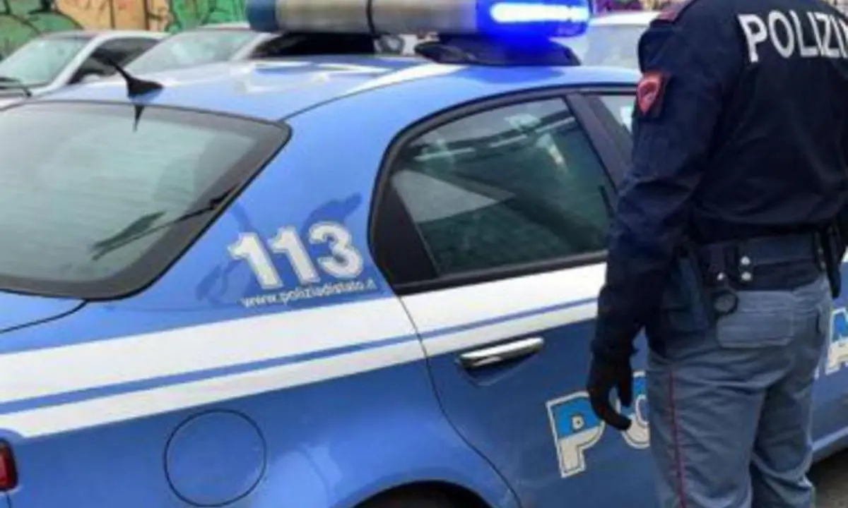 Cosenza, spacciatore in sella a uno scooter arrestato in via Alimena