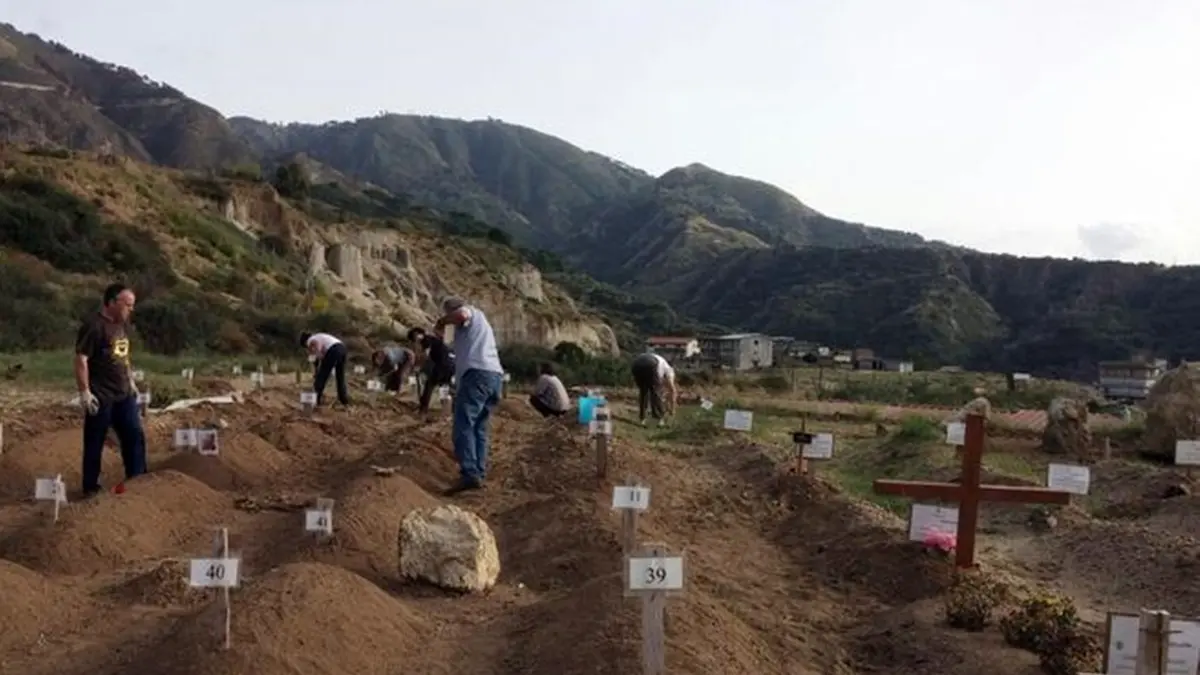 Cimitero dei migranti (CREDIT: ufficio stampa Suore Scalabriniane) , ANSA