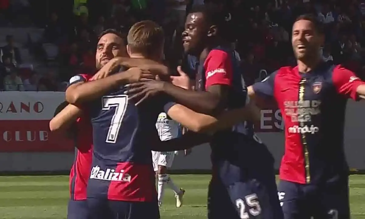 Cosenza, il gol di Kornvig è il più bello della settimana secondo la Lega B