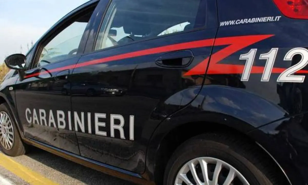 Narcotraffico, vendita di cocaina e marijuana: dieci arresti per associazione a delinquere