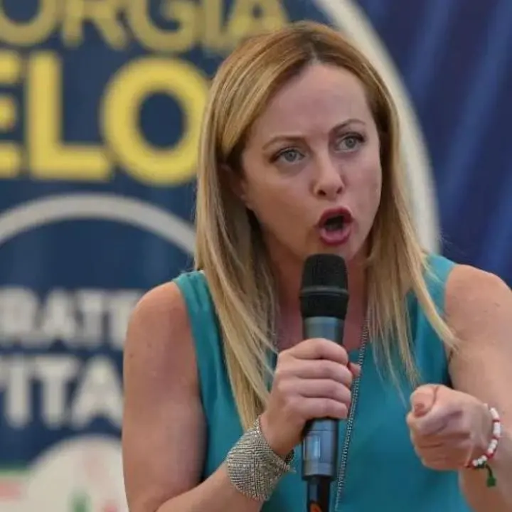 Exit Poll 2022, centrodestra tra 41-45%: Meloni oltre il 22%. M5S sotto il 18%. Pd: 17-21%. Terzo Polo 6,5-8,5%