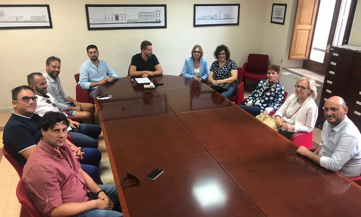 Corigliano-Rossano, procedura di licenziamento per 40 dipendenti Simet: Stasi incontra i lavoratori