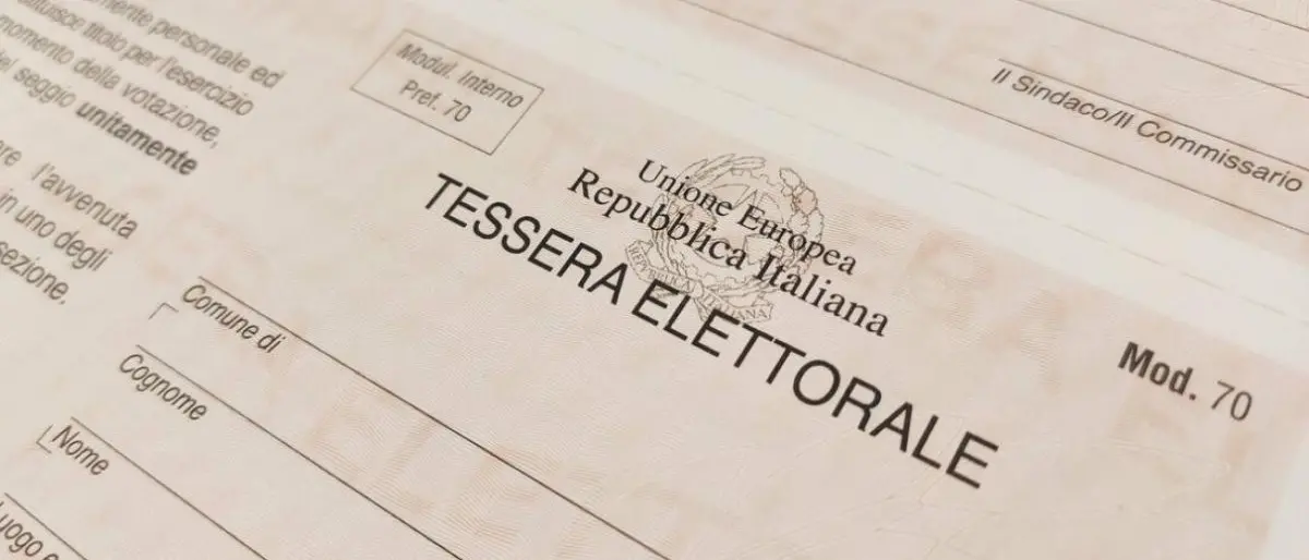 Elezioni Politiche 2022, dove e come si ritira la tessera elettorale