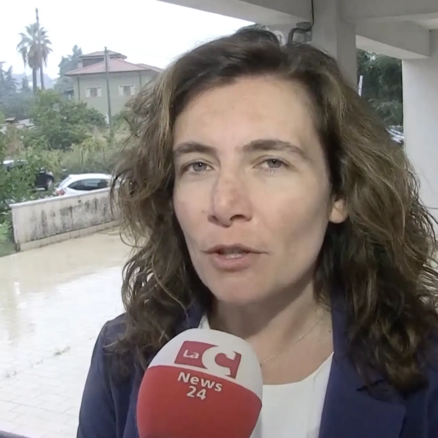 Orrico (M5S) denuncia: «A Cosenza aria condizionata rotta al centro dialisi. Ma non si può dire»