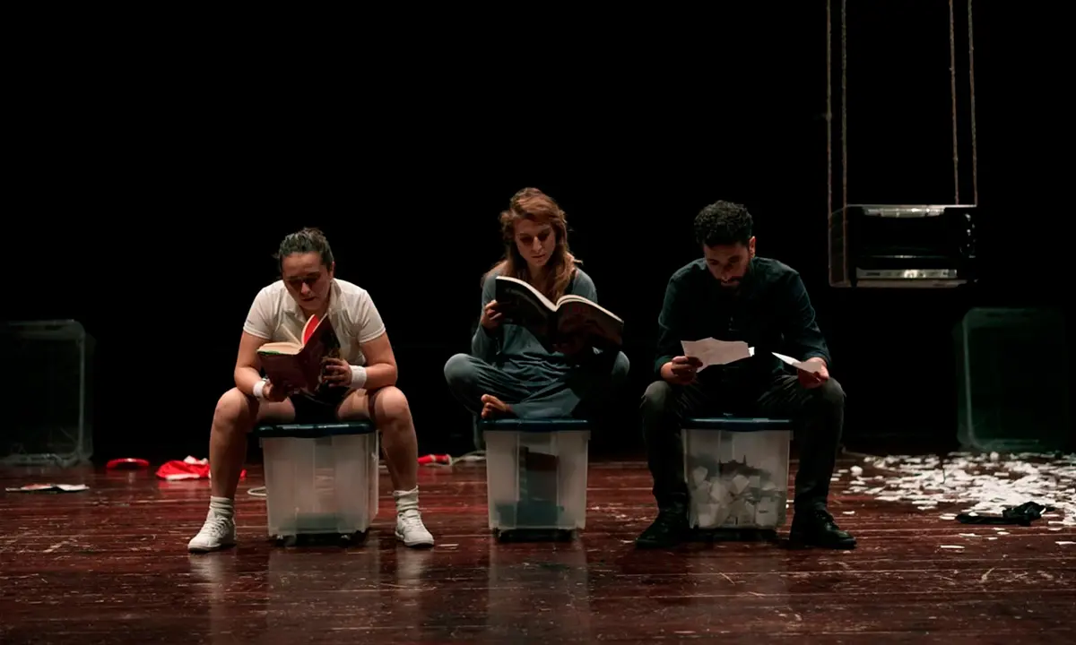 Teatro, debuttano a Mendicino e Castrovillari due nuovi spettacoli di Rossosimona