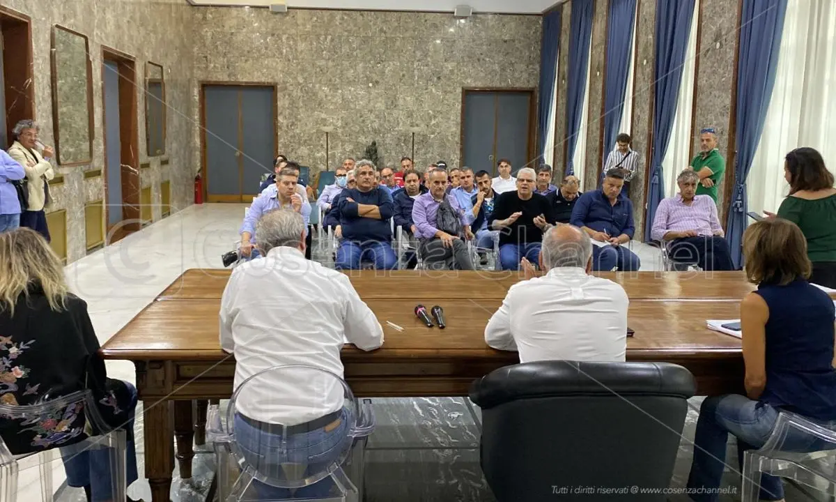 Nodo Amaco, i sindacati soddisfatti dei fondi stanziati dal comune di Cosenza. «Impegni rispettati»