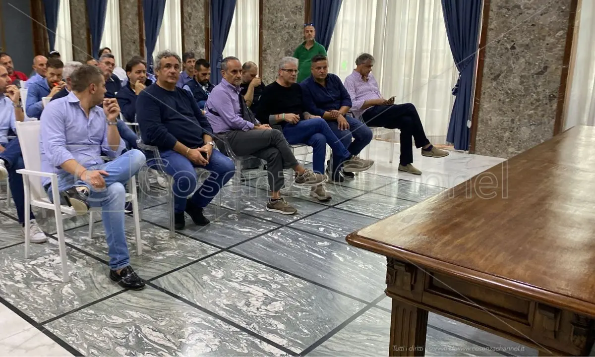 Cosenza, i dipendenti dell'Amaco avranno i loro stipendi