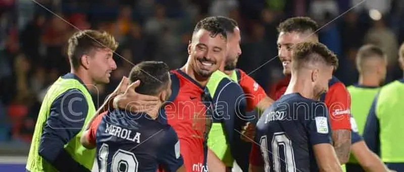 Cosenza, Rigione può partire a due condizioni