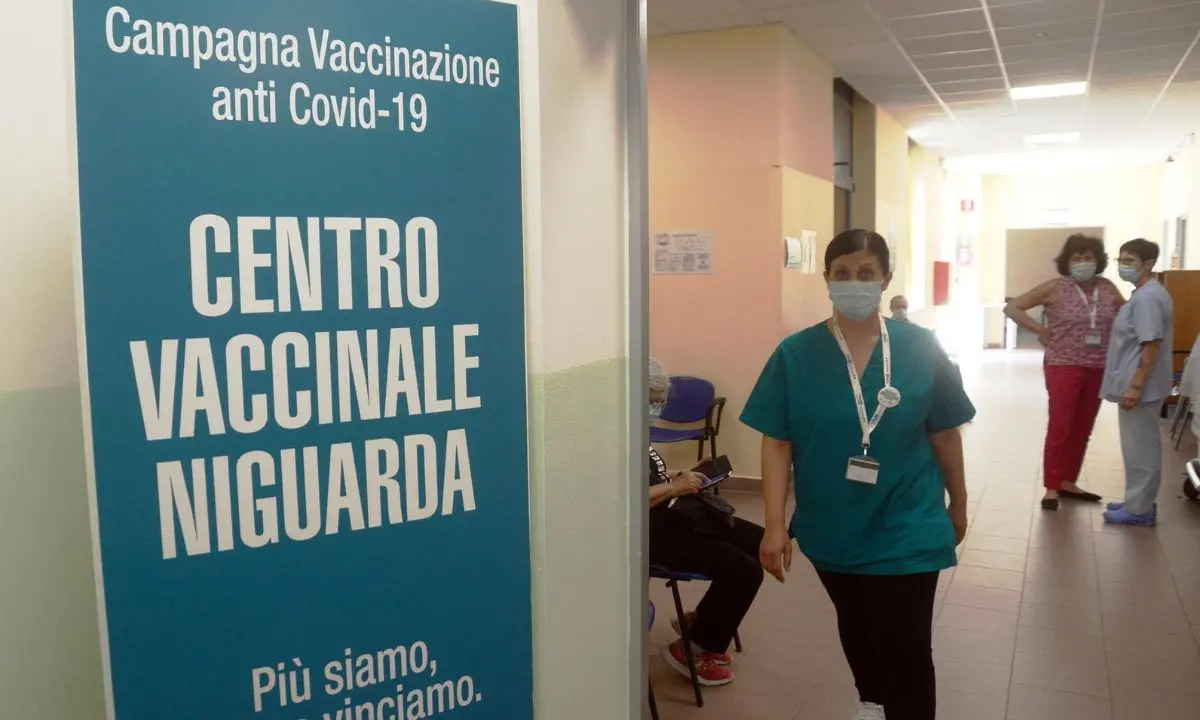 Covid Italia, 58.885 contagi e 60 morti: bollettino del 4 ottobre