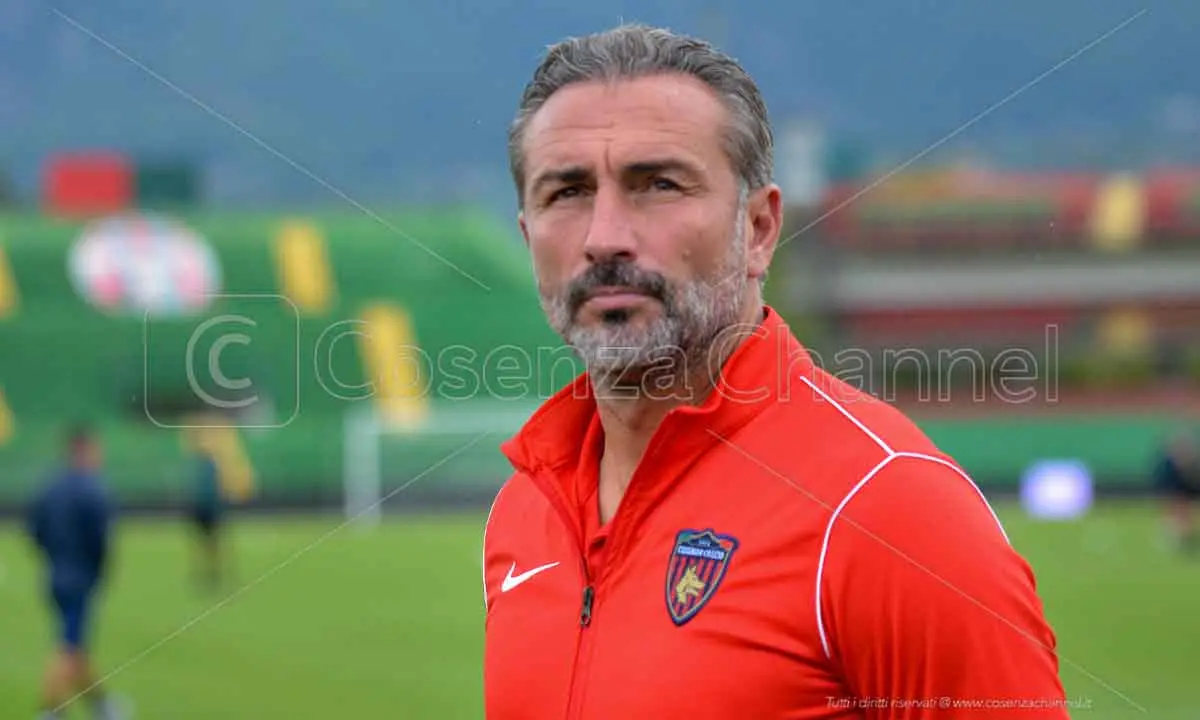 Cosenza, Dionigi spiega: «Difficoltà quando abbiamo provato a cambiare»