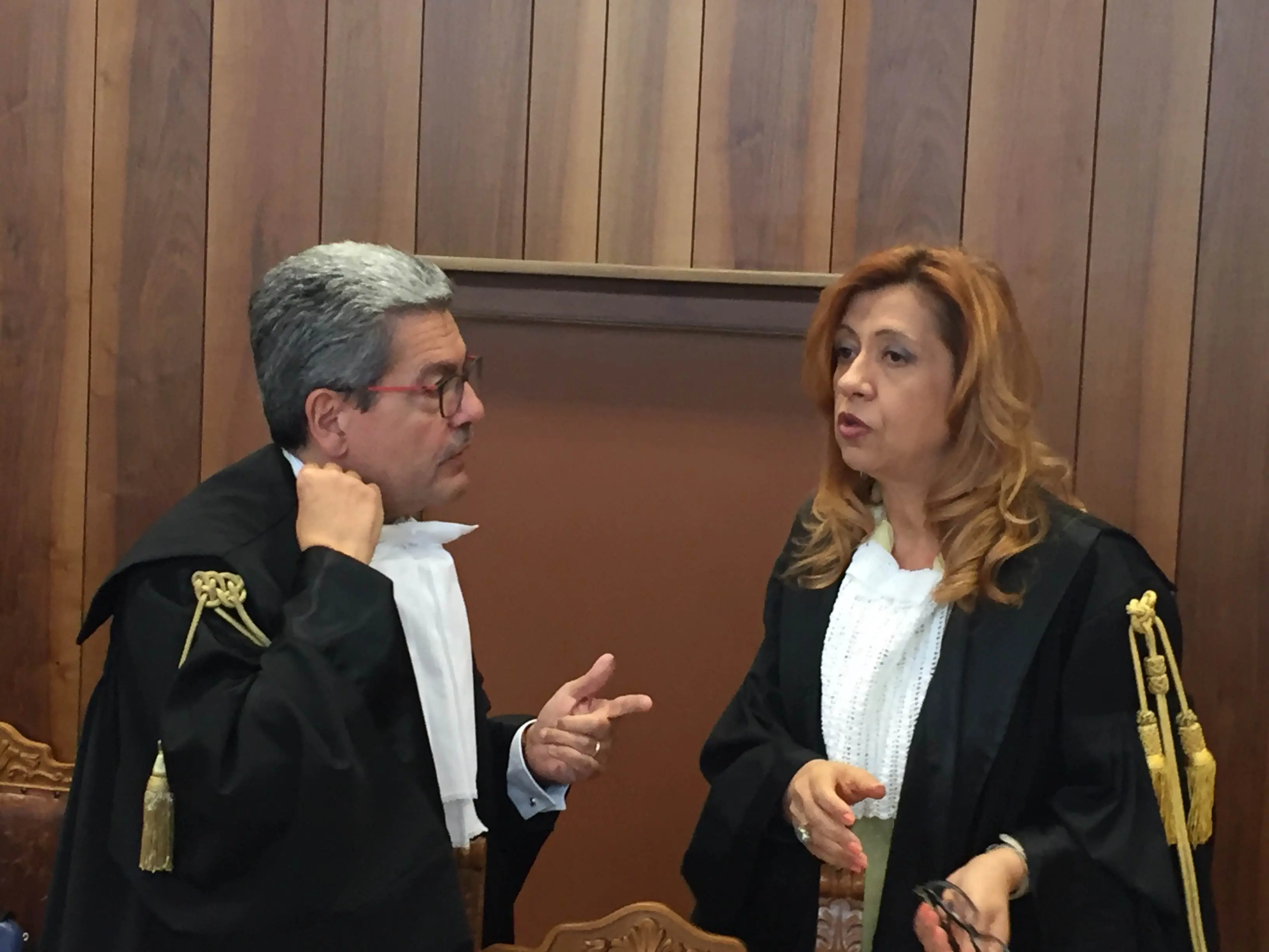 Droga, usura ed estorsione, operazione di polizia e finanza: 11 arresti a Cosenza