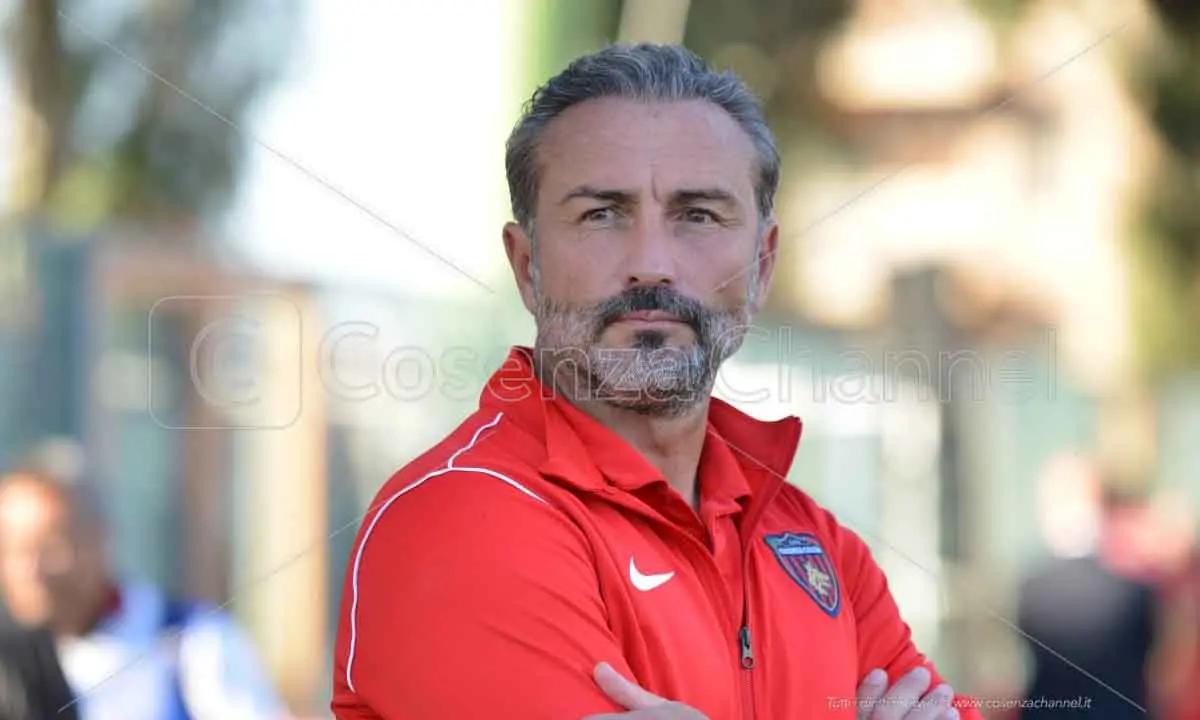Dionigi: «Solito campionato di sofferenza per il Cosenza. Lì non è facile»