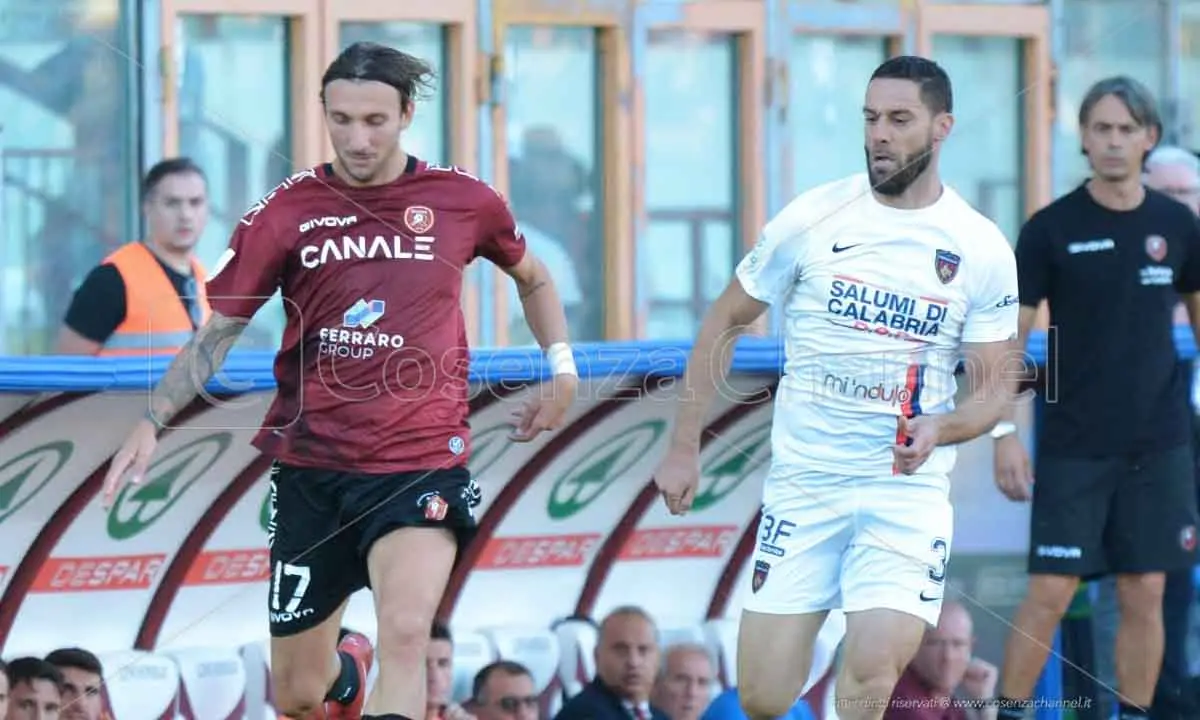 Cosenza-Reggina in notturna. Il programma delle gare dalla 7° alla 12° di ritorno