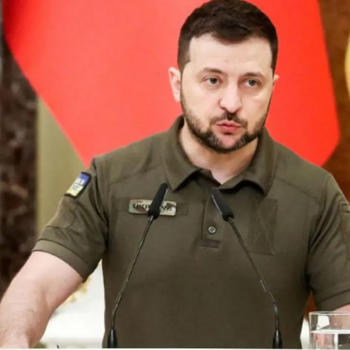 Guerra Russia-Ucraina, Zelensky: «Non regaleremo la nostra terra ai russi»\n