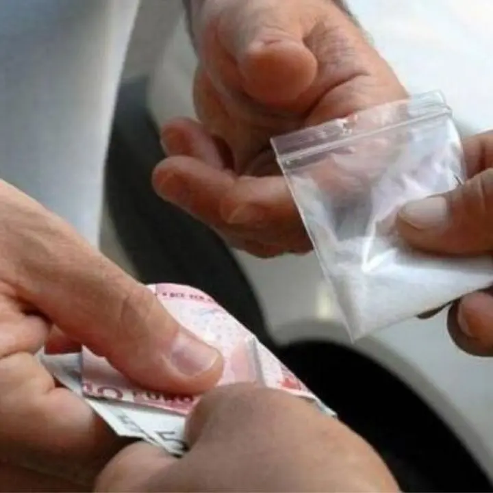 Arresti a Cosenza, le \"partite\" di droga non pagate e risolte in nome della pace