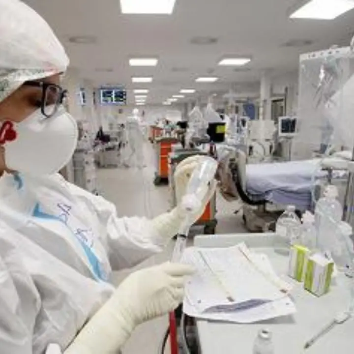 L'Istituto Superiore di Sanità: «Variante Cerberus di Omicron al 30,7%»