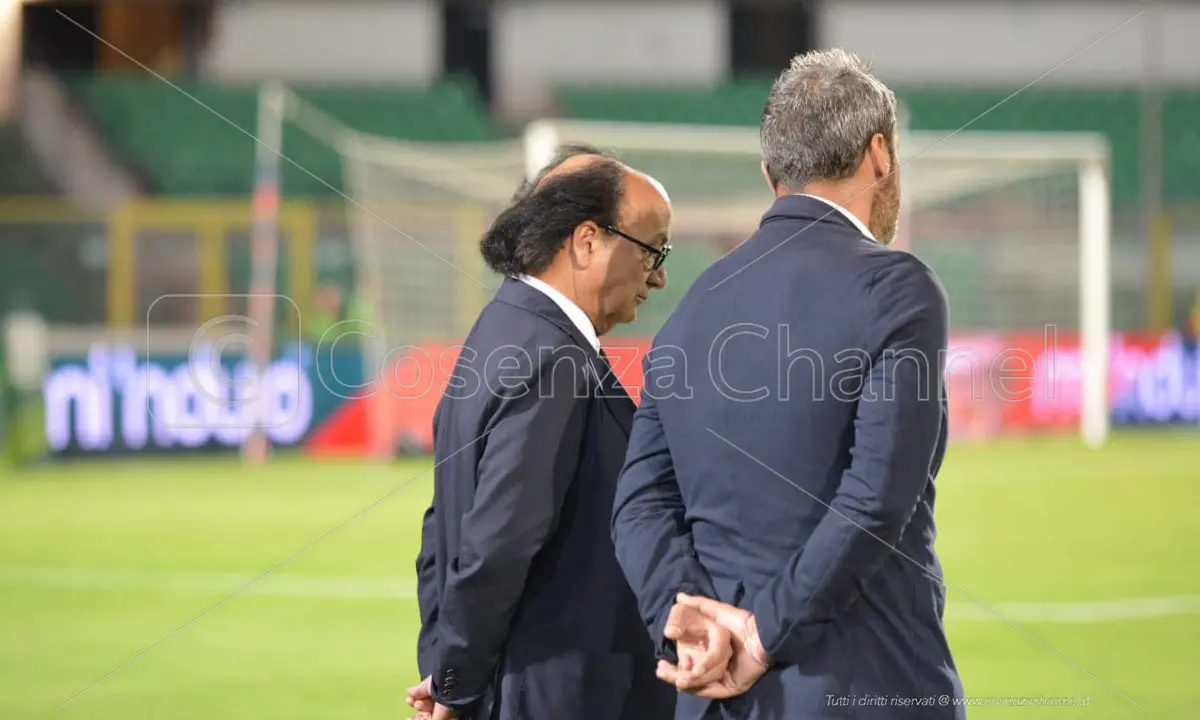 Cosenza, le date del calciomercato di gennaio 2024. Quando inizia e quando finisce