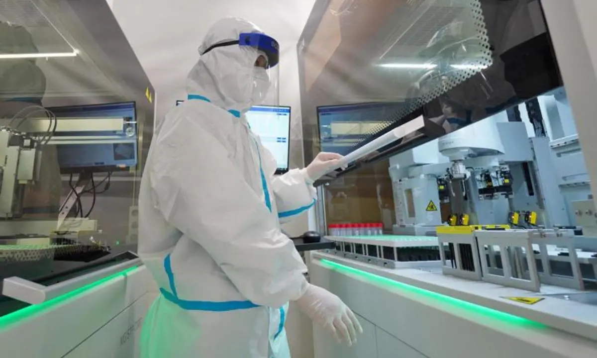 Covid, Omicron più ceppo Wuhan: creato virus mortale all'80%
