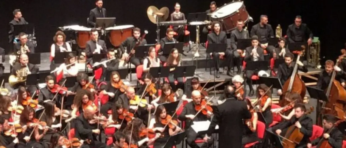 Cosenza, il Concerto di Capodanno al Teatro Rendano chiude il primo anno dell'Orchestra Sinfonica Bruzia