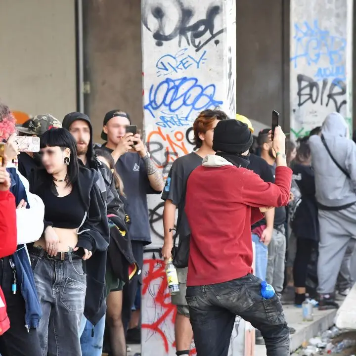 Stretta contro i rave, opposizioni all'attacco del governo: «Decreto da ritirare»