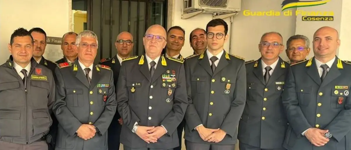 Guardia di Finanza di Cosenza, visita del Generale di Divisione Guido Maria Geremia